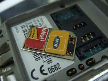 samsung_two_simcard_phones_01.jpg